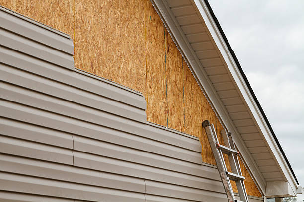 Professional Emergency Siding Repair technician working in Sedalia, CO